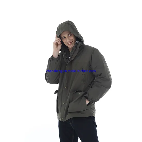 Men′s Mountain Life Outdoor Clothing Waterproof Windproof Jacket with Hood
