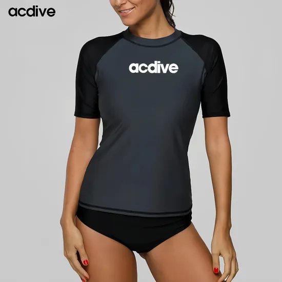 Women′s Black Gray Color Sunscreen Upf 50+ Half Sleeve Aqua Sports Surfing Beach Walking Brand ODM OEM Rash Guard 